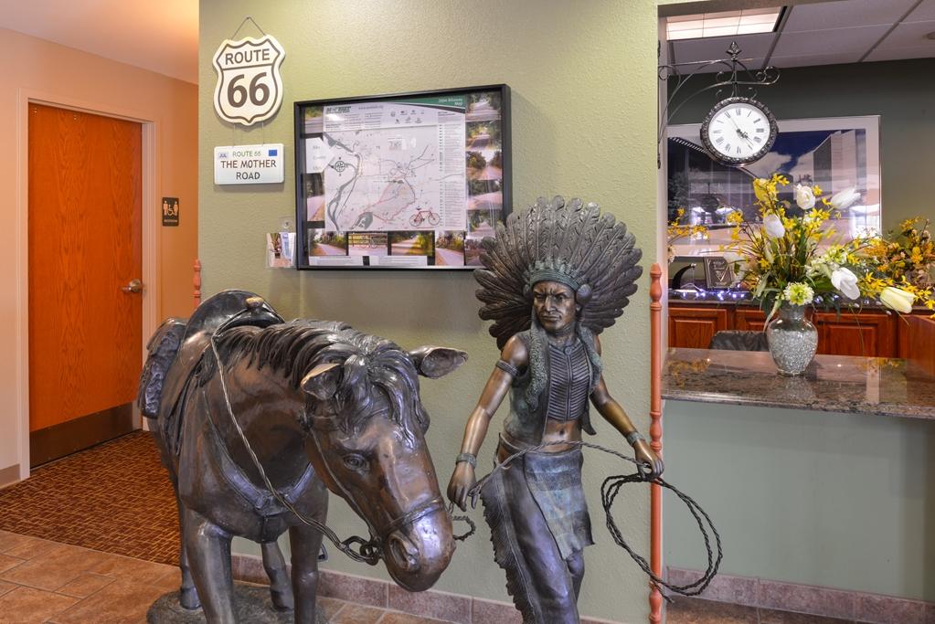 Country Hearth Inn & Suites Edwardsville Interior photo